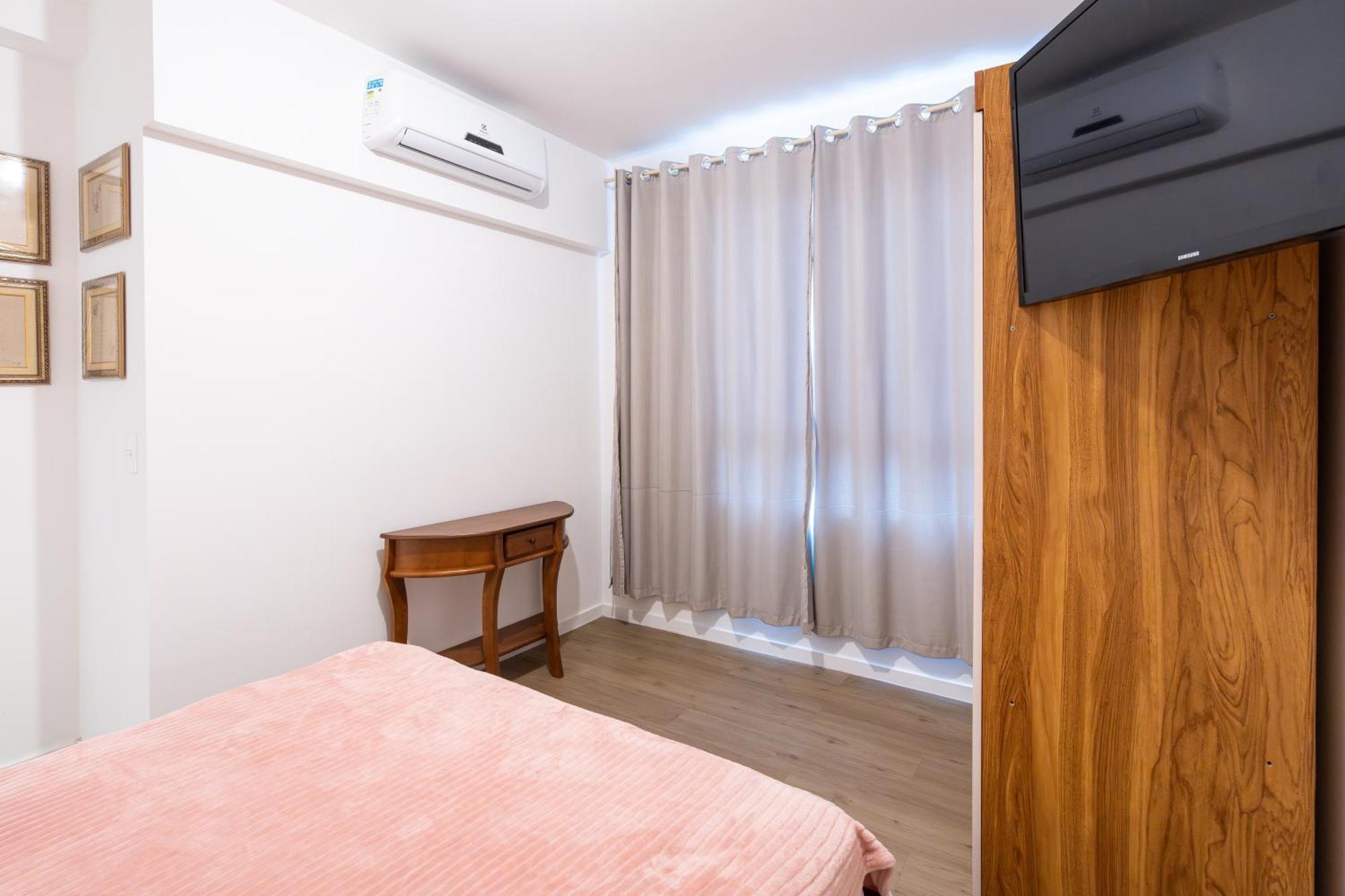 Apartamento 150M Da Praia Com Sacada, Wi-Fi Ar Condicionado, Piscina, Portaria 24H, Playground E Vaga De Garagem Piçarras Quarto foto